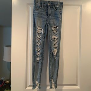 AE Ne(x)t Level Ripped Jeans; Size 0 - Short; LIKE NEW; $10